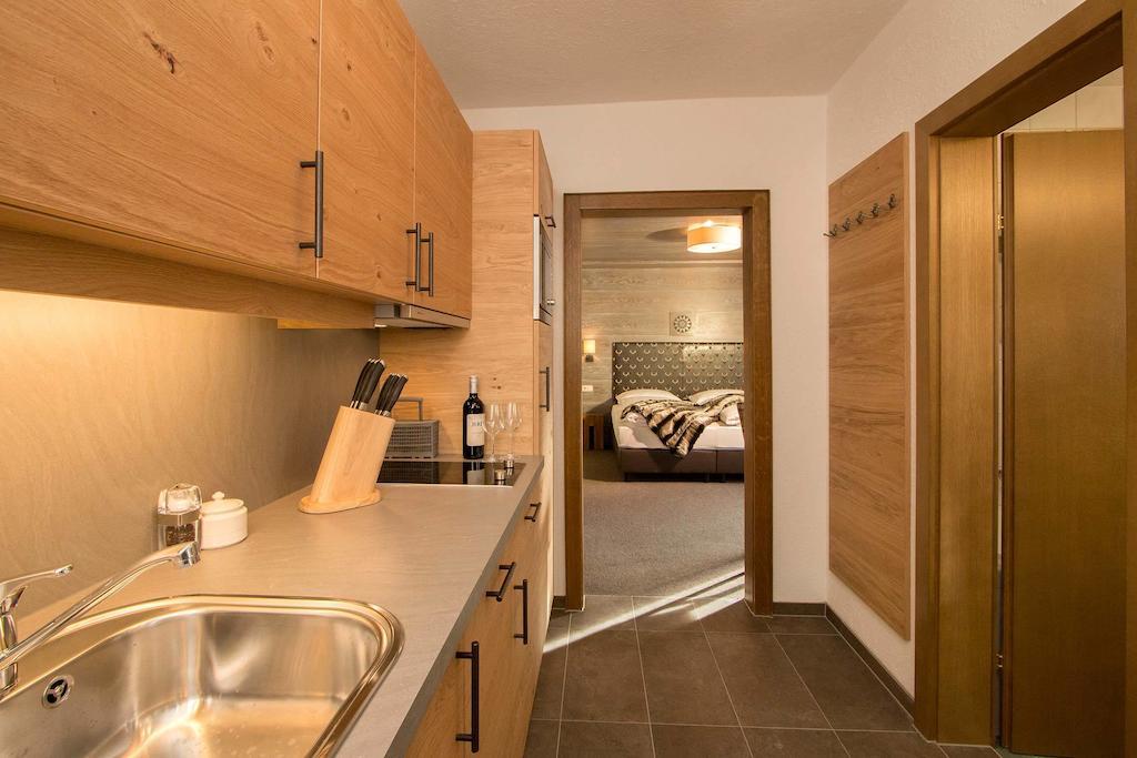 אוברגורגל Gurglhof Apartmenthaus חדר תמונה