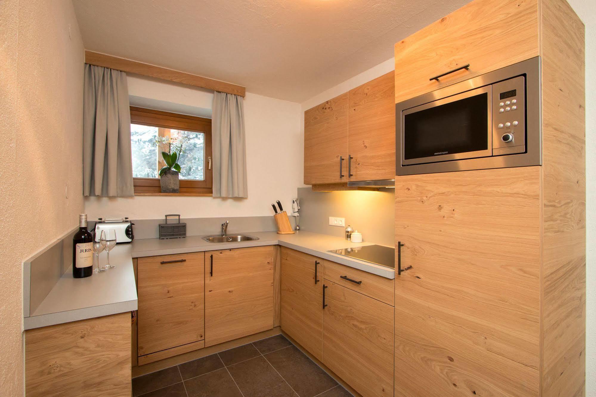 אוברגורגל Gurglhof Apartmenthaus מראה חיצוני תמונה