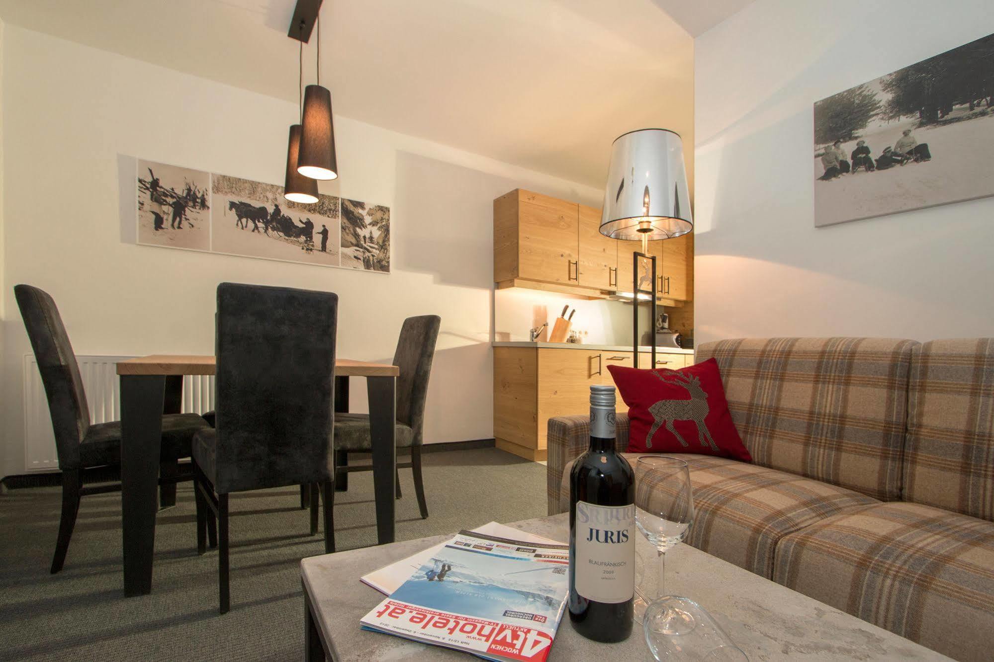 אוברגורגל Gurglhof Apartmenthaus מראה חיצוני תמונה